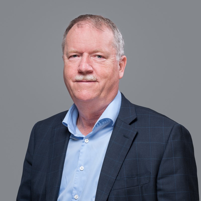 Ursi-Santschi-zugeschnitten